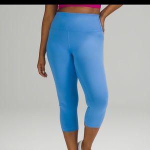 Lululemon Wunder Train High Rise 21” Crop